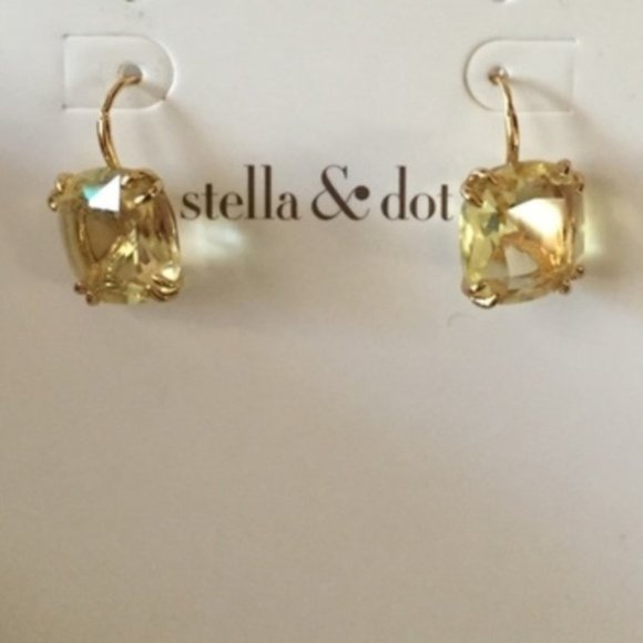 :: S&D Citrine LUXE Cushion Drop Earrings - Picture 6 of 6